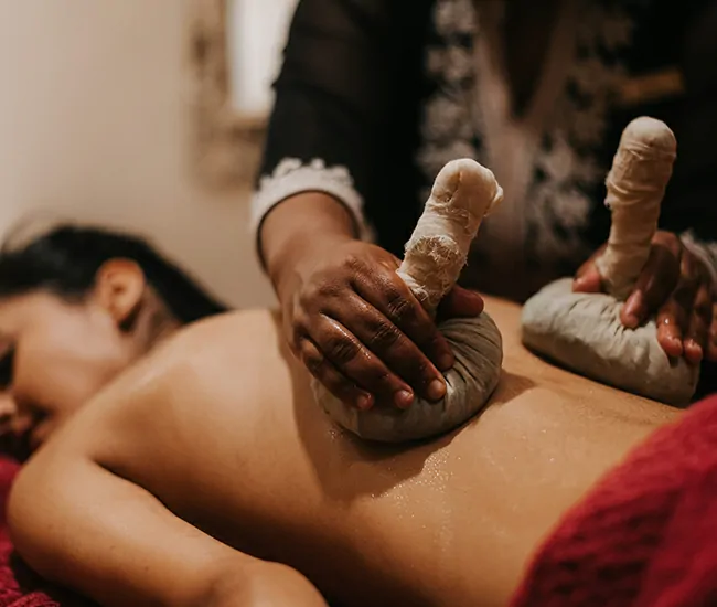 Benefits of Ela Kizhi (Pathrapinda Swedanam)